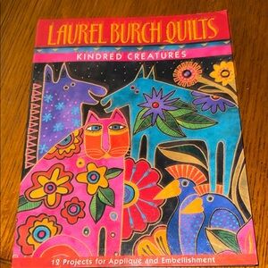 Laurel Burch Quilts Kindred Creatures in Vibrant Colors book